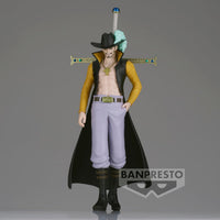 Banpresto One Piece - Dracule Mihawk The Shukko Vinyl Figure by Bandai Spirits - Up-to-the-minute @upttm.com