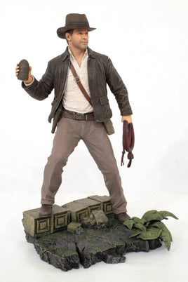 Diamond Select Toys Indiana Jones Premier Collection: Treasures Statue